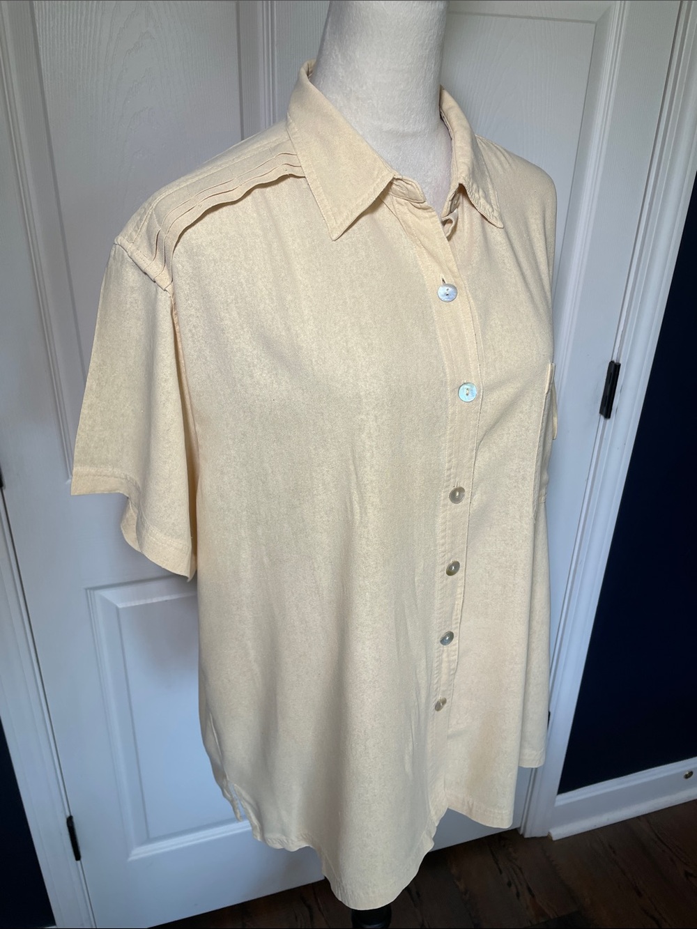 Vintage Selene Sport Silk Cream Short-Sleeve Button-Down Shirt Size‎ 1X Upcycled